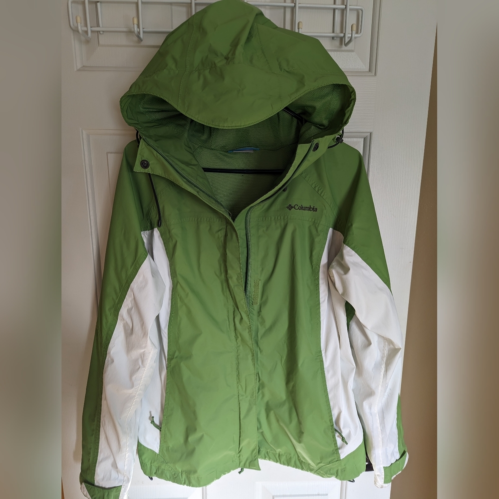 Rain coat